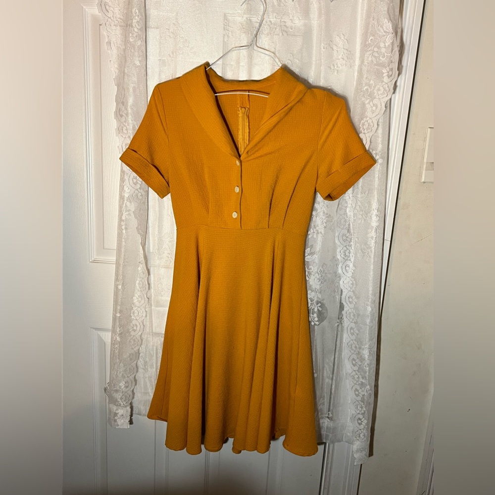Women’s Vintage Sunflower Midi Dress, Size S